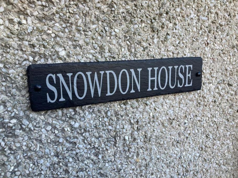 Snowdon House, 8 Bedrooms, Sleep 16, Close To Blackrock Sand Porthmadog Exterior foto