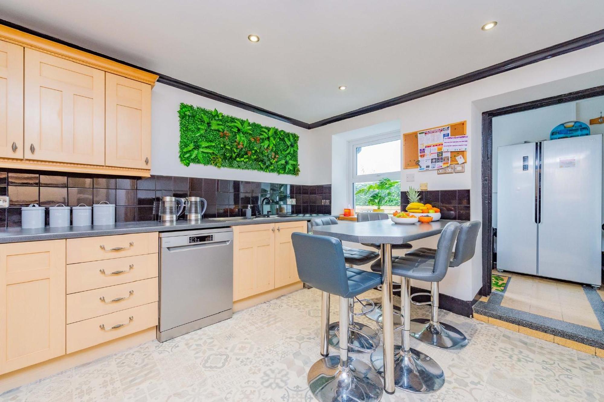 Snowdon House, 8 Bedrooms, Sleep 16, Close To Blackrock Sand Porthmadog Exterior foto